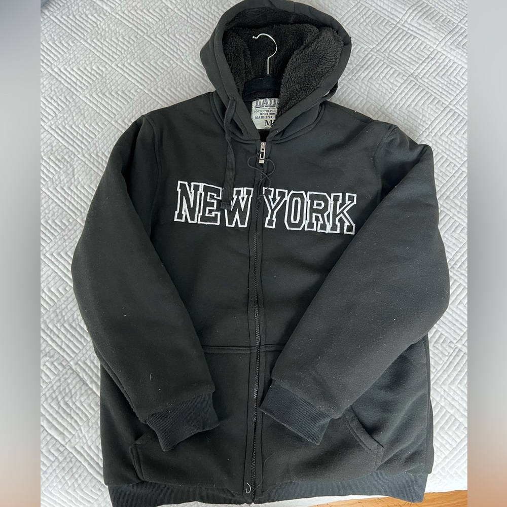 Lada New York Sweater